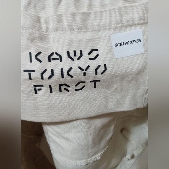 KAWS TOKYO 1ST CANVAS TOTE - Picture 7 of 8